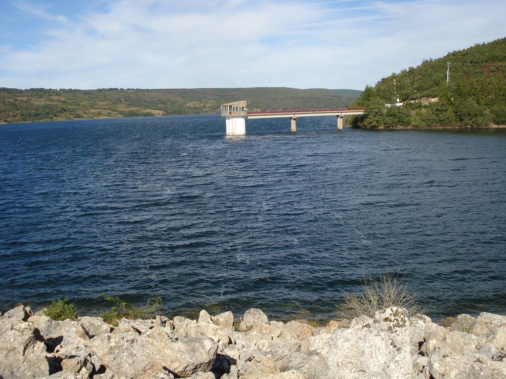 Embalse de Uzquiza